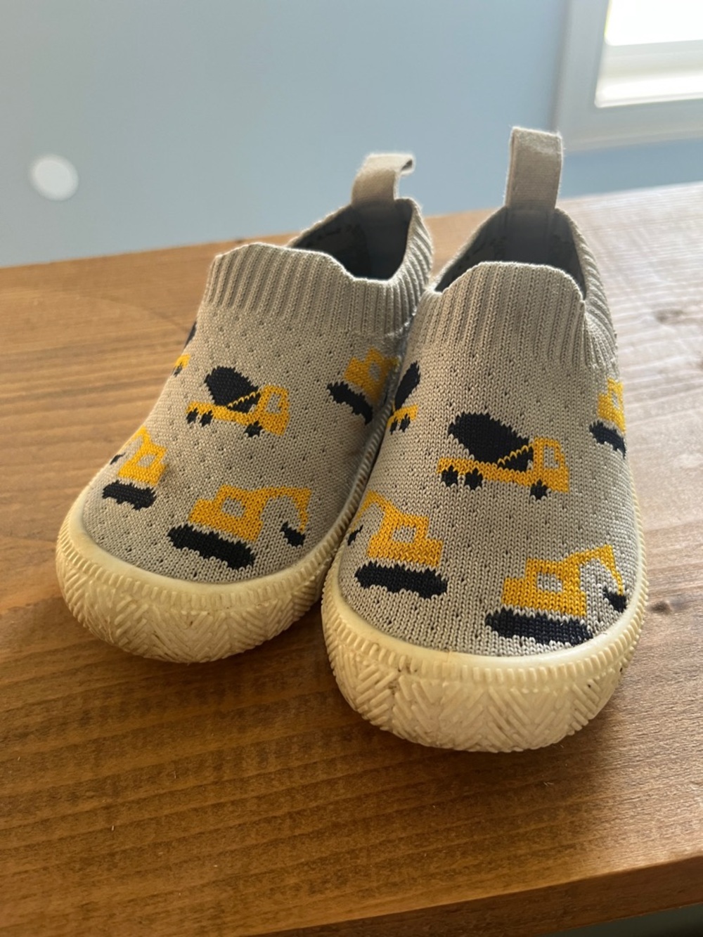 Kids Slip-On Gray Knit Sneakers with Yellow Truck Print